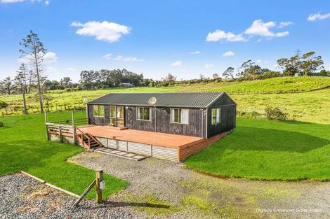 Photo of property in 230 Tavinor Road, Otaika, Whangarei, 0170