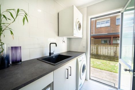 Photo of property in 19 Simpson Road, Papamoa Beach, Papamoa, 3118