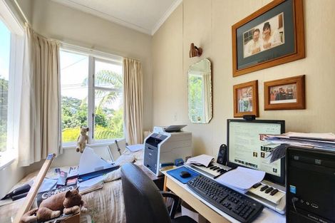 Photo of property in 31 Woodmancote Road, Khandallah, Wellington, 6035