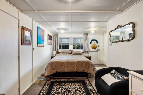 Photo of property in 35 Charles Street, Westshore, Napier, 4110