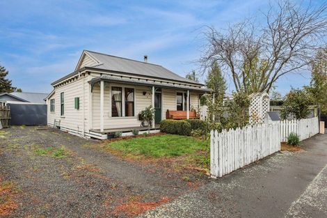 Photo of property in 91 Mcmurdo Street, Tinwald, Ashburton, 7700