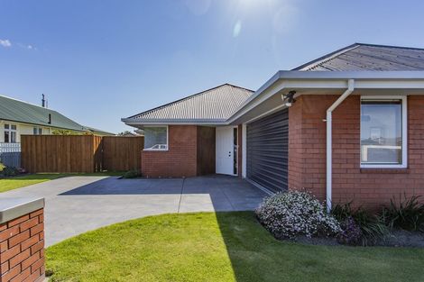 Photo of property in 53 Amyes Road, Hornby, Christchurch, 8042