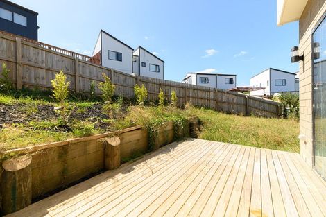 Photo of property in 7 Heketara Place, Papakura, 2110