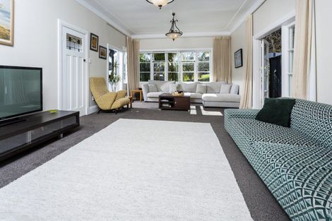 Photo of property in 181a Greenhithe Road, Greenhithe, Auckland, 0632