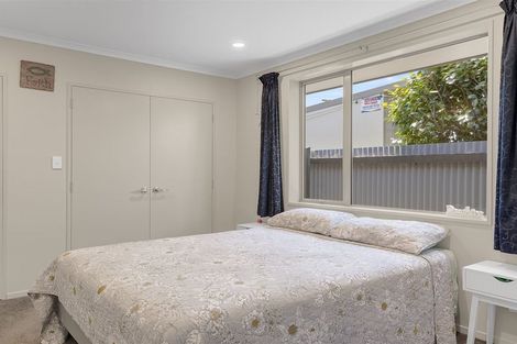 Photo of property in 16 Forbes Street, Westport, 7825