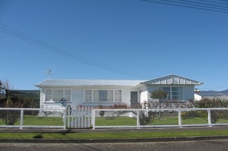 Photo of property in 4 Ascot Street, Levin, 5510