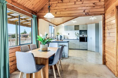 Photo of property in 4 Bryce Street, Kihikihi, Te Awamutu, 3800