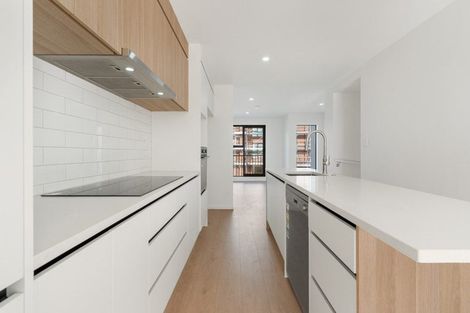 Photo of property in 31 Falcon Crescent, Hobsonville, Auckland, 0618