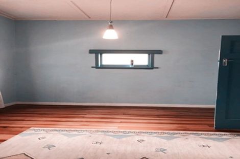 Photo of property in 16 Rimu Street, New Lynn, Auckland, 0600