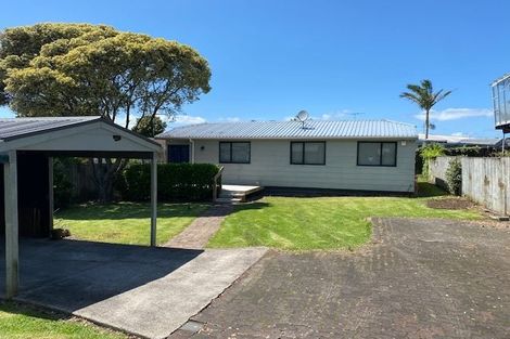 Photo of property in 98 Titirangi Road, New Lynn, Auckland, 0600