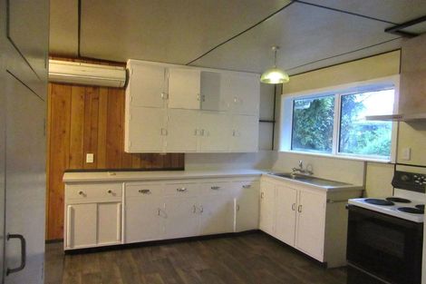 Photo of property in 37 Arthur Street, Upper Riccarton, Christchurch, 8041