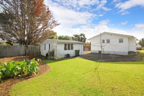 Photo of property in 10 Gardiner Grove, Mangere East, Auckland, 2024