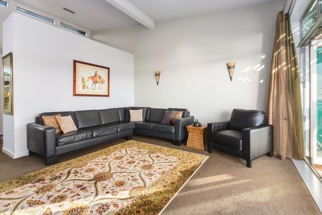 Photo of property in 101-u2 Mana Esplanade, Paremata, Porirua, 5026