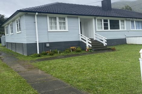 Photo of property in 70 Judd Crescent, Naenae, Lower Hutt, 5011