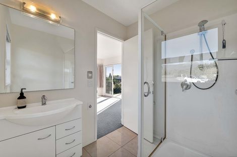 Photo of property in 1532 Carrington Road, Hurworth, New Plymouth, 4371