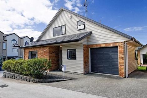 Photo of property in St Claire Village, 125/172 Mcleod Road, Te Atatu South, Auckland, 0610