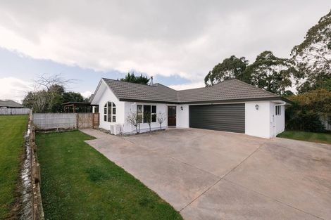 Photo of property in 39 Parnell Heights Drive, Kelvin Grove, Palmerston North, 4414