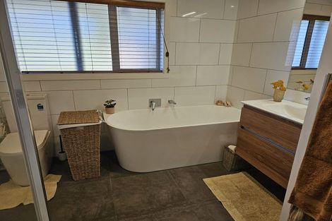 Photo of property in 7 Point Bush Road, Waimate, 7924