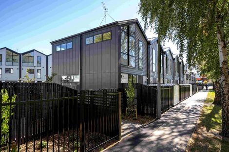 Photo of property in 3/27 Harewood Road, Papanui, Christchurch, 8053