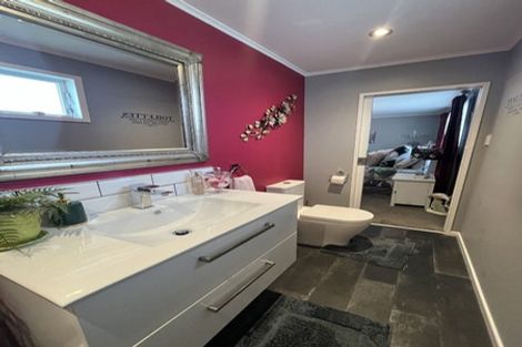 Photo of property in 40 Beaumaris Crescent, Ascot Park, Porirua, 5024