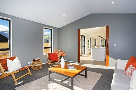 Photo of property in 6 Will Cooper Way, Tuakau, 2121