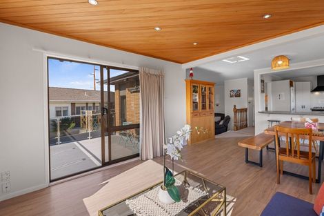 Photo of property in 22 Carter Drive, Pomare, Rotorua, 3015