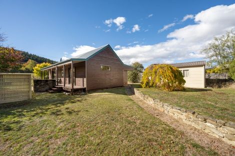 Photo of property in 5 Newcastle Street, Clyde, 9330