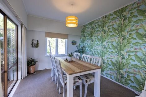 Photo of property in 33 Scott Road, Stanmore Bay, Whangaparaoa, 0932