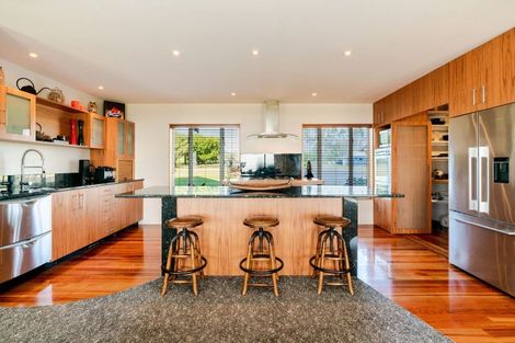 Photo of property in 337d Clarks Beach Road, Clarks Beach, Pukekohe, 2679