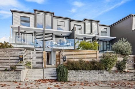 Photo of property in 18 Memorial Park Lane, Hobsonville, Auckland, 0618