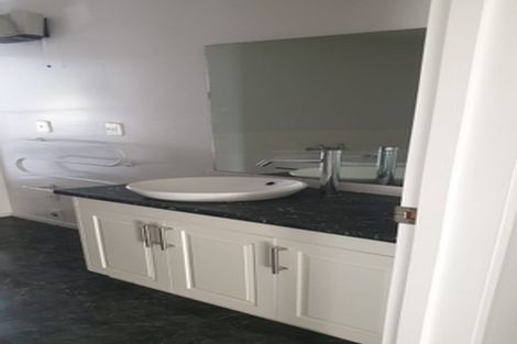 Photo of property in 12 Thoresby Mews, Avonhead, Christchurch, 8042