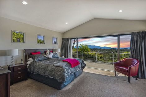 Photo of property in 27a Kotare Street, Waikanae, 5036