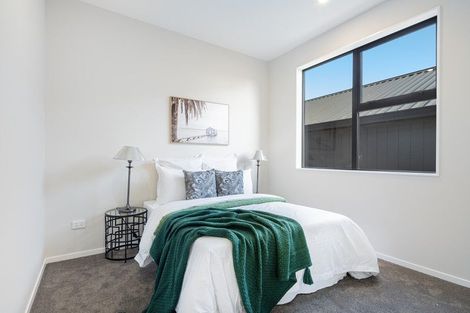 Photo of property in 30 Paretao Street, Massey, 0614