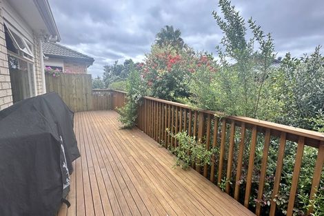 Photo of property in 23 Chesterfield Way, Orewa, 0931