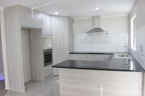 Photo of property in 32b Marr Road, Manurewa, Auckland, 2102