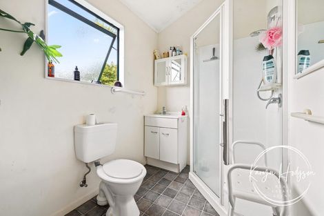 Photo of property in 14 Woodland Road, Maungaturoto, 0588