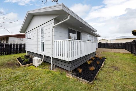 Photo of property in 11a Lloyd Drive, Nawton, Hamilton, 3200