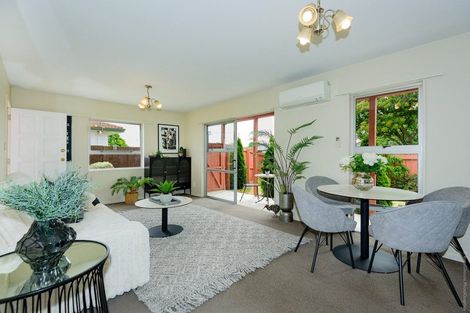 Photo of property in 80 Veitches Road, Casebrook, Christchurch, 8051
