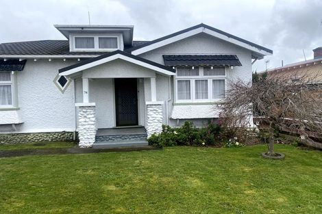 Photo of property in 74 Shamrock Street, Takaro, Palmerston North, 4412