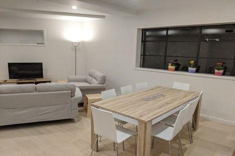 Photo of property in Quantum On Thorndon Quay, 3/163c Thorndon Quay, Pipitea, Wellington, 6011
