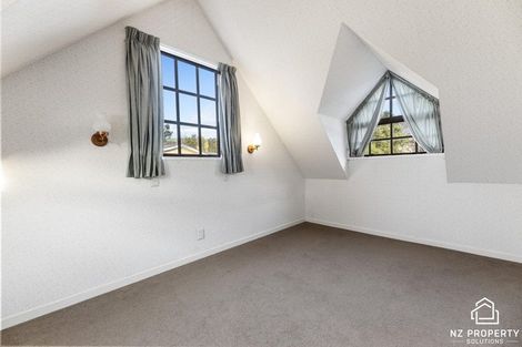 Photo of property in 225 Larnach Road, Waverley, Dunedin, 9013