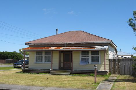 Photo of property in 152 Romilly Street, Westport, 7825