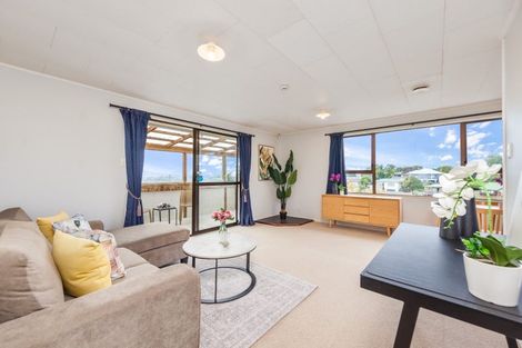 Photo of property in 46 Keegan Drive, Massey, Auckland, 0614
