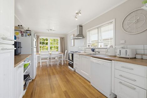 Photo of property in 3 Joanna Place, Deanwell, Hamilton, 3206