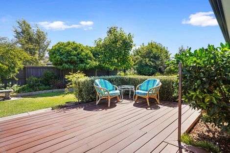 Photo of property in 19 Highgate Drive, Rangiora, 7400