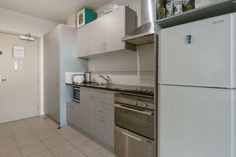 Photo of property in Royal Court Apartments, 1193unit Hinemoa Street, Rotorua, 3010