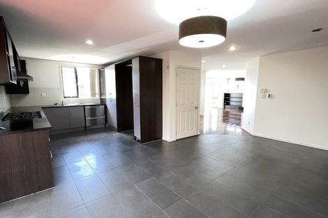Photo of property in 73a Nile Road, Milford, Auckland, 0620
