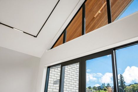 Photo of property in 1 Weetman Drive, Browns Bay, Auckland, 0630