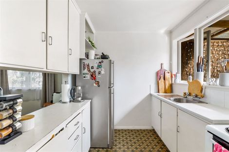 Photo of property in 58 Helena Street, Massey, Auckland, 0614