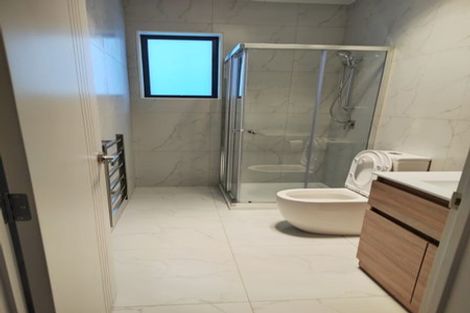 Photo of property in 30 Auranga Drive, Karaka, 2113